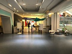 -炫采冰场(红博中央公园商场店)