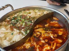 -德林酸菜鱼火锅(南丹店)