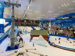 -长沙湘江冰雪世界