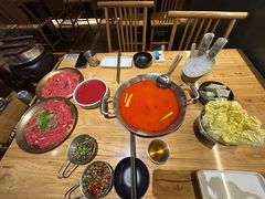 -黔边炉·贵州酸汤牛肉火锅(五江天街店)