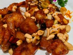 宫爆鸡丁-新侨小馆(东直门北小街店)