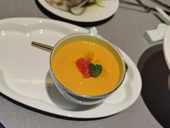 -左庭右院鲜牛肉火锅黑金店(陆家嘴中心店)
