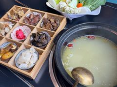 -野菌皇海景野生菌火锅(滨海大道店)