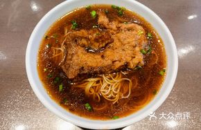 Red-Braised Pork Cutlet Noodles