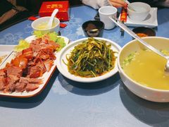 -乔家小院•非遗驴肉•本地小海鲜(滨河路店)