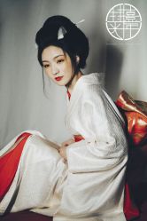 点击看大图 -持熹光年写真体验馆