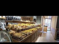 -小飞象面包公社(珠江路金鹰店)