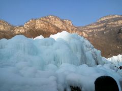 -大平台龙居瀑布旅游区