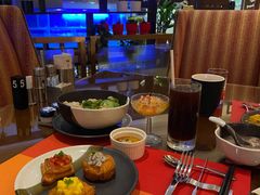 -广州富力丽思卡尔顿酒店