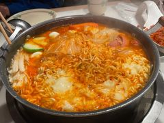 部队火锅-七八冷面·延边朝鲜族美食(圣熙八号店)