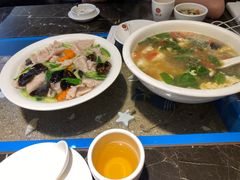 -瓦国小镇·果木烤鸭·融合菜(西口店)