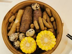 -东豪园林海鲜酒家(南港路辅路店)