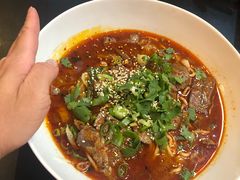 香辣牛肉面-陈家面馆