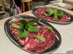 -王奋斗贵州酸汤牛肉火锅