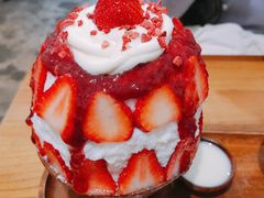 草莓牛乳冰-WONDER ICE 萬得冰田(建設路总店)