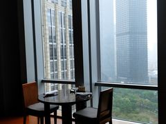 -广州富力君悦大酒店·关系酒廊