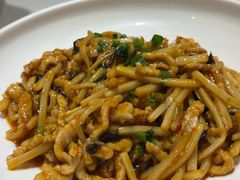 鱼香肉丝-羲和雅苑•北京烤鸭(国贸商城店)