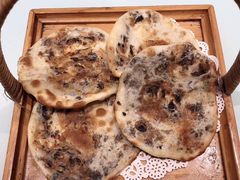 -江南韵·无锡太湖文化体验餐厅(凤凰天街店)