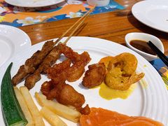 -四海一家自助餐(益田假日广场店)