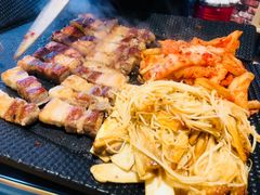 新鲜五花肉-大派屋(桂林路店)