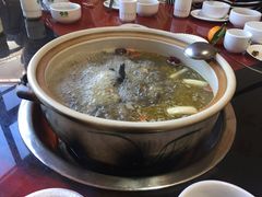 -东巴谷野生菌火锅餐厅