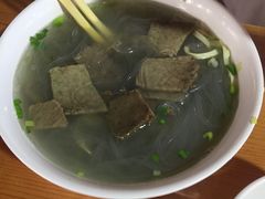 -忆秦园小笼包(惠山古镇总店)