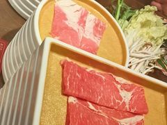 -一绪に和牛寿喜烧(罗湖益田假日店)