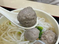 -飞厦老二手槌牛肉丸店
