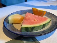 -八府香鸭·啫啫煲(华山路店)