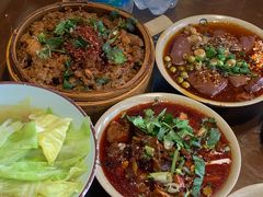 -谢老五跷脚牛肉·非遗传承店