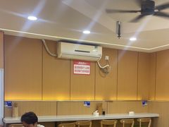 -叶伟胡辣壳面(两路口店)
