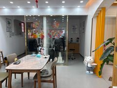 -亿视康青少儿眼镜(五官科店)