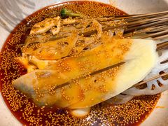 -嘉州叶婆婆钵钵鸡(建设路店)