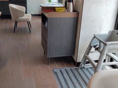-必胜客(武汉欢乐谷店)