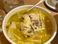 -楚山晓·湖北菜(武汉光谷K11店)