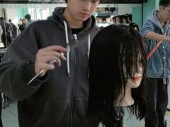 -首脑美容美发化妆美甲培训学校(长沙校区)