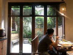 靠窗位-大牌大·传统杭帮菜(湖滨店)