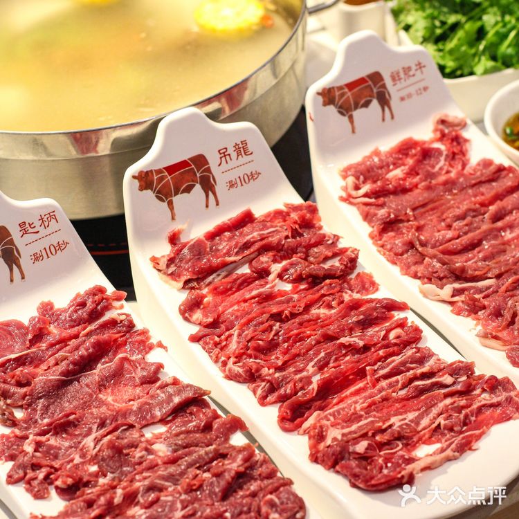 东郊这家牛肉火锅怎么每天都那么多人！