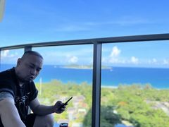 -瑰丽酒店·海吧·天际下午茶·现场DJ·天台酒吧