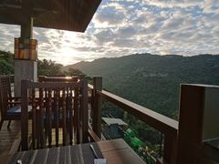 -三亚亚龙湾人间天堂鸟巢度假村
