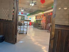 -人民公社铁锅炖·东北菜(卫国道店)