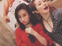 -鲜入围煮花胶鸡海鲜火锅