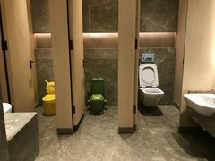 家庭式卫生间-普拉达游泳健身(水湾1979店)