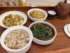 -雪梅月子中心(华侨城店)