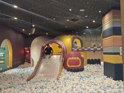 -MELAND CLUB亲子乐园·派对·餐厅(北京芳圆里ID MALL店)