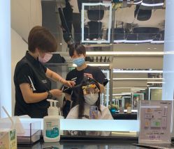 -TONI&GUY