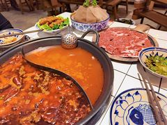 -旧街市鲜货老火锅(大光路店)