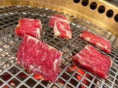 -铭牛烧肉·和牛海鲜自助(高新月牙湖店)