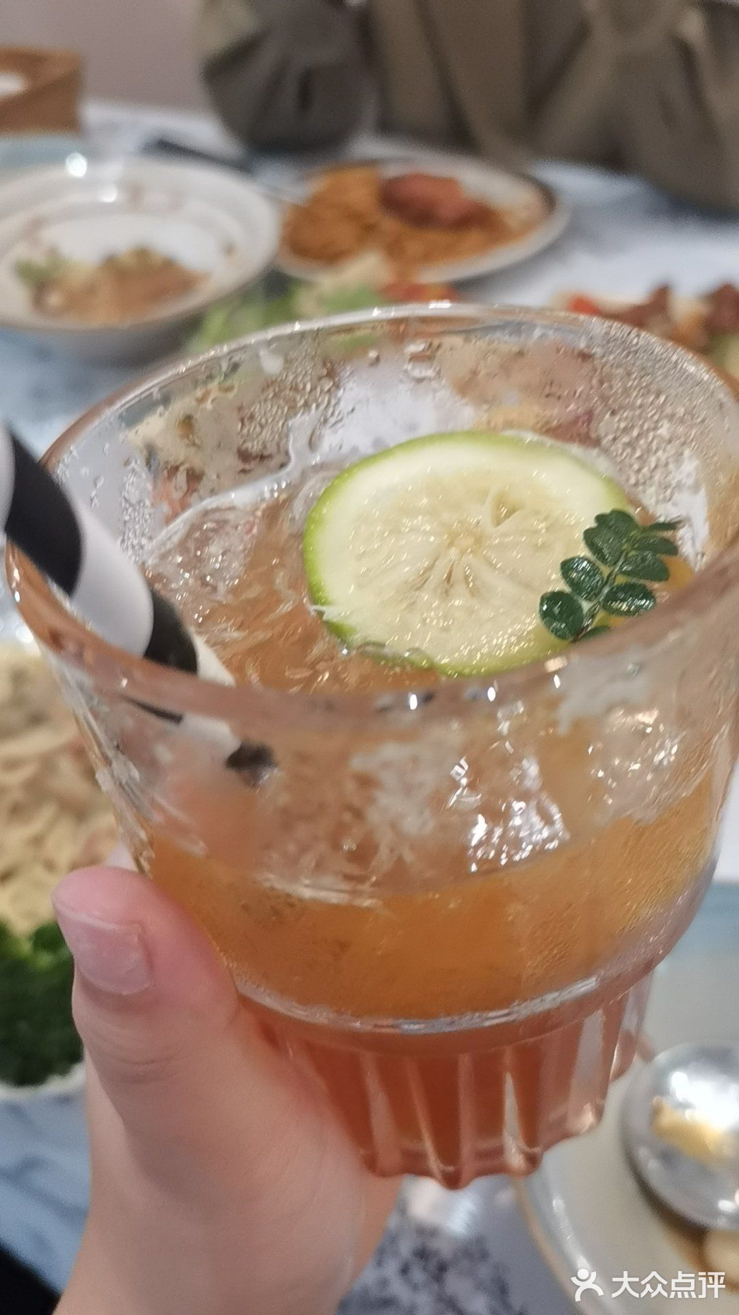 小县城的无国界料理餐厅，本来没办太大希望