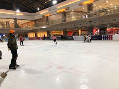 -奥山冰场(奥山世纪城店)